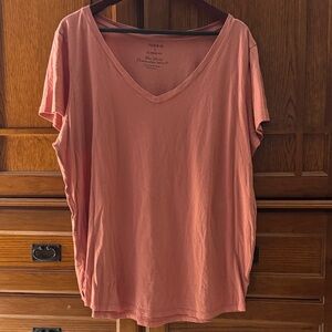 EUC Torrid Women's Classic Fit V-Neck Short Sleeve Tee Super Soft size 3